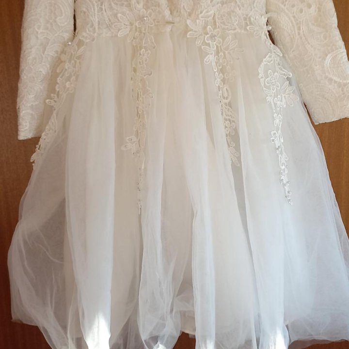 Продам платья для девочки