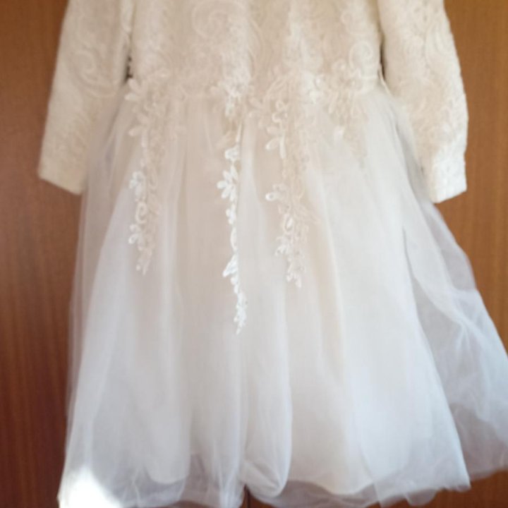 Продам платья для девочки