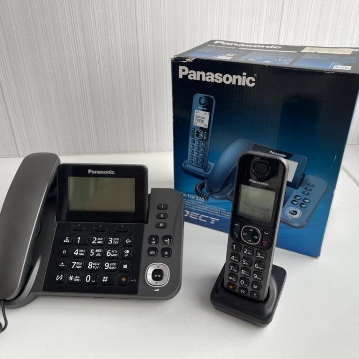 Телефон беспроводной (dect) Panasonic KX-TGF310RUM