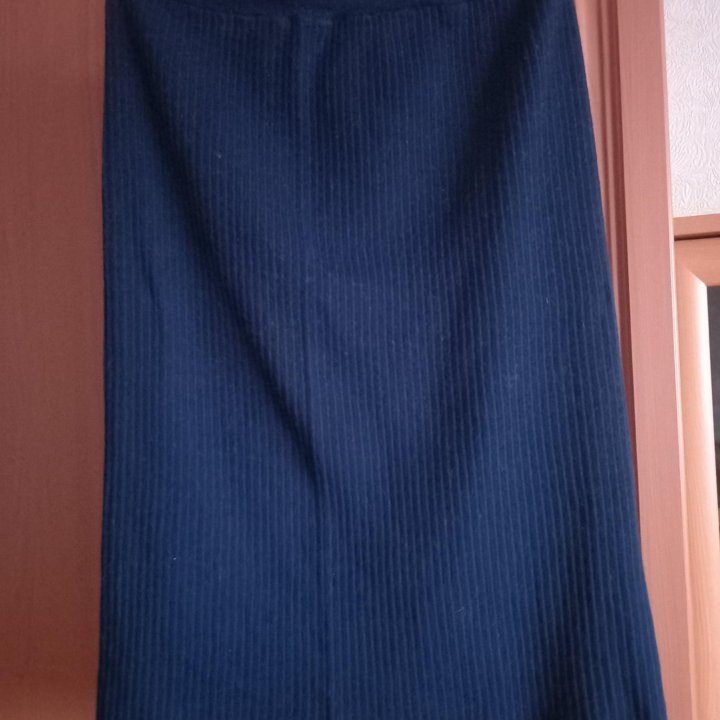 Юбки чистошерстяные