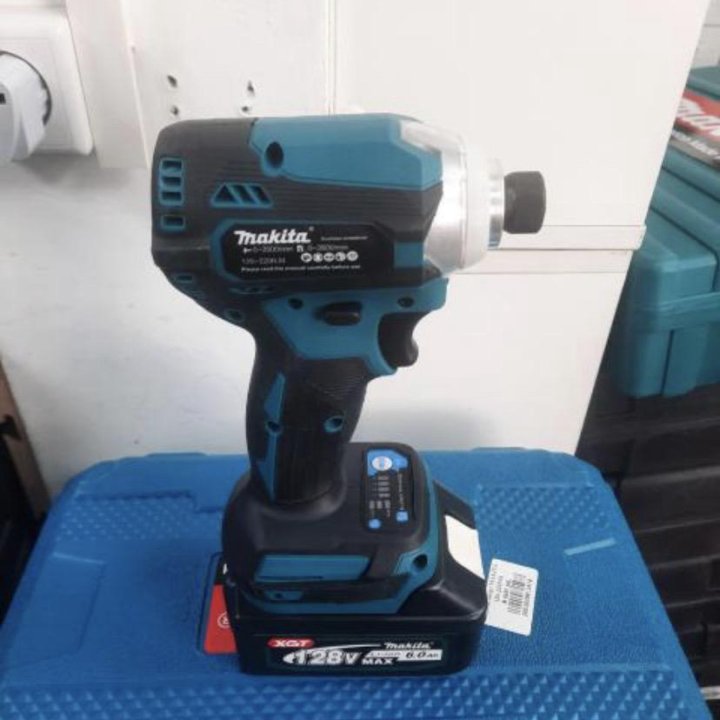 Винтовёрт Makita