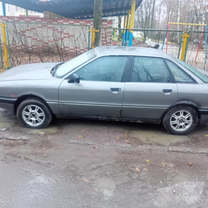 Audi 80, 1987