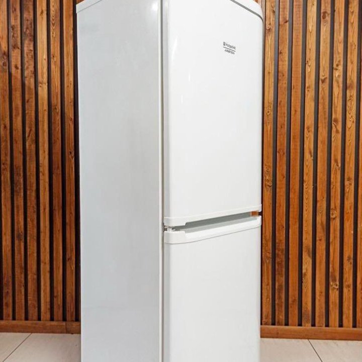 Холодильник Ariston! Как новый! Гарантия 1год!