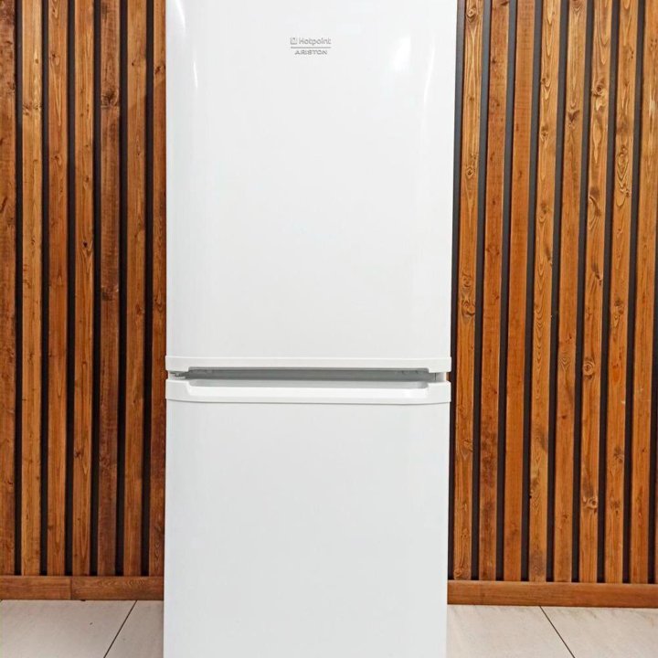 Холодильник Ariston! Как новый! Гарантия 1год!