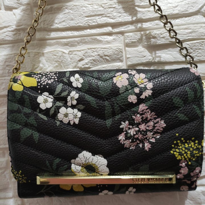 Клатч Steve Madden