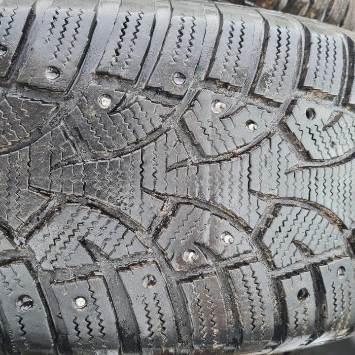 Шины зима шипы бу Pirelli 235-65R17 4-2-1шт подбор