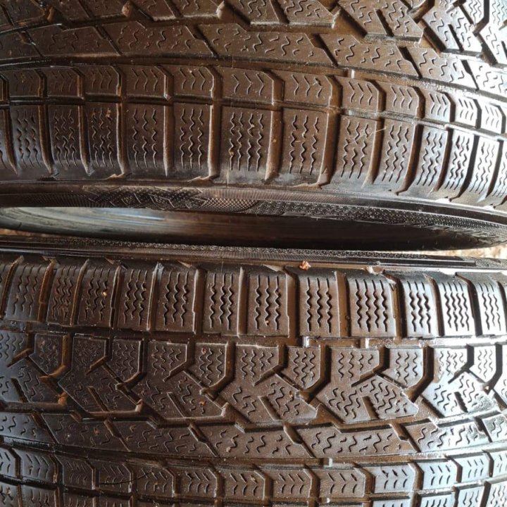 Шины зима шипы бу Pirelli 235-65R17 4-2-1шт подбор