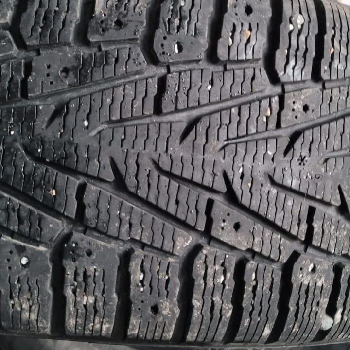 Nokian nordman 7suv 265/70 R17 - 3шт