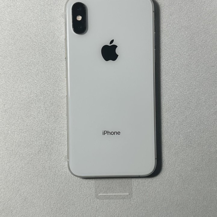 iPhone Xs, 64 ГБ