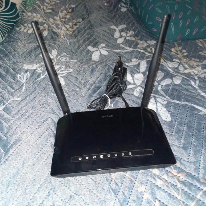 Wi-Fi маршрутизатор (роутер) D-Link DIR-615S