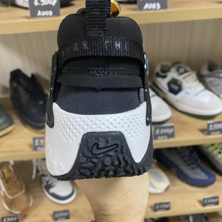Кроссовки Nike Huarache