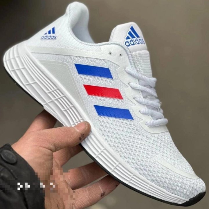 Кроссовки Adidas новые белые