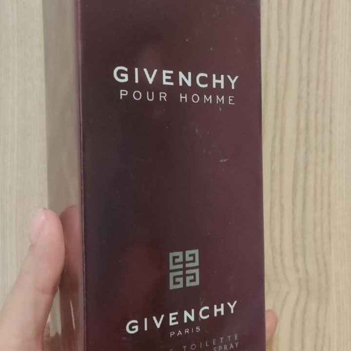 Мужская парфюмерия Givenchy Pour Homme