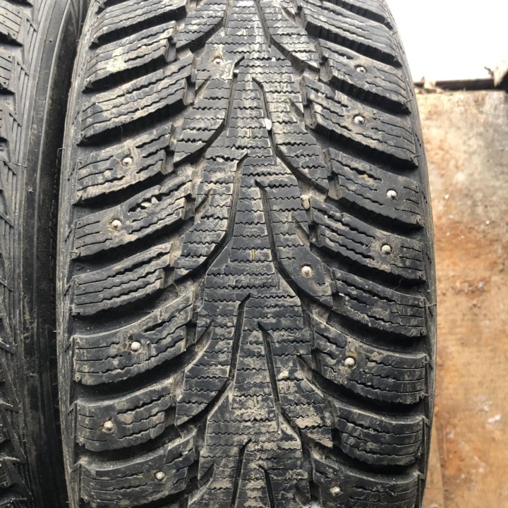 215/55 R17 Nexen Winguard WinSpike WH62 3шт