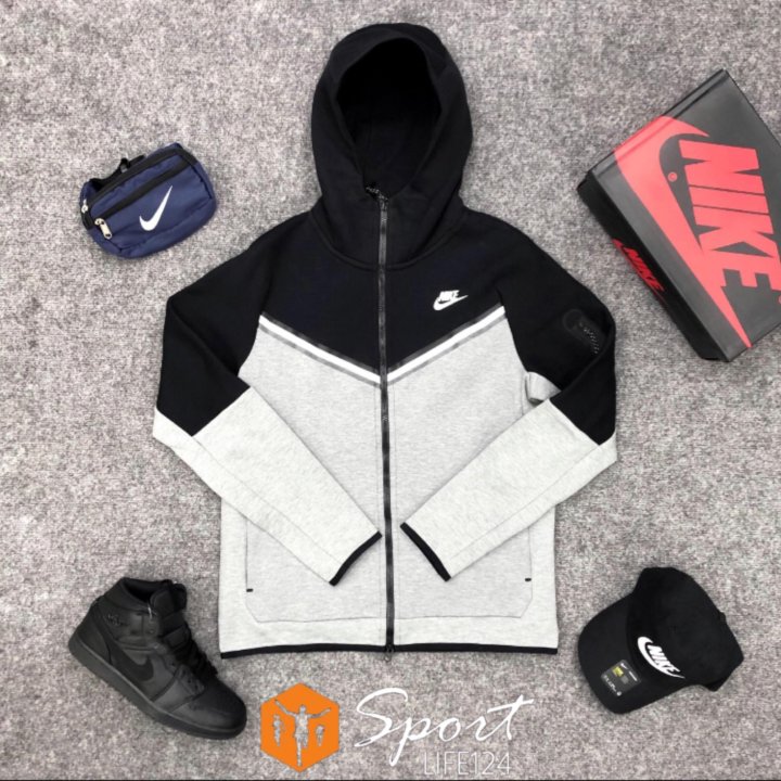 Кофта Nike