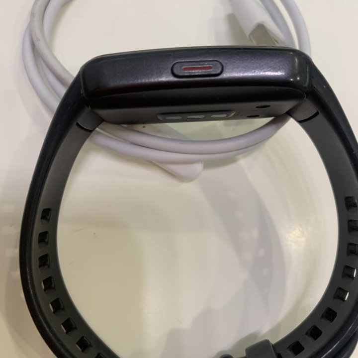 Смарт часы Honor Band 6