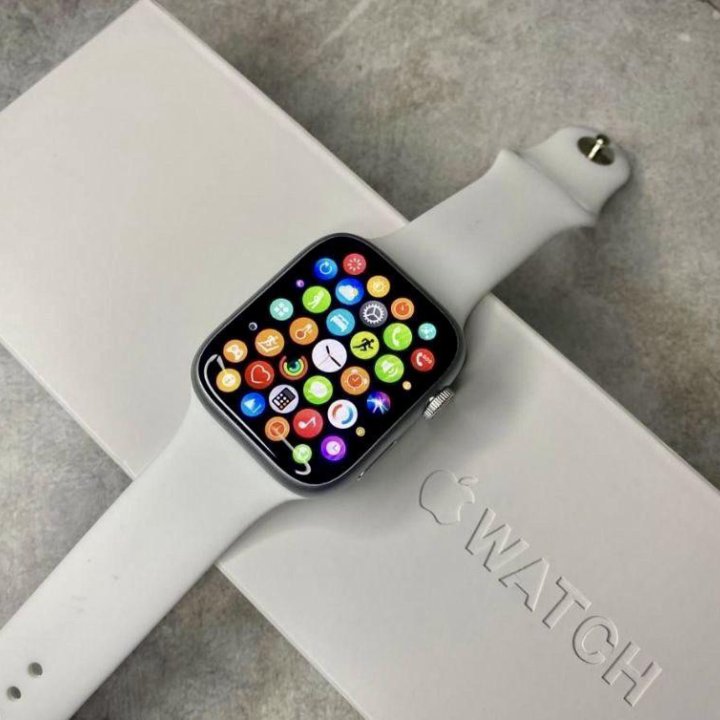 Apple Watch 8 серебристый цвет