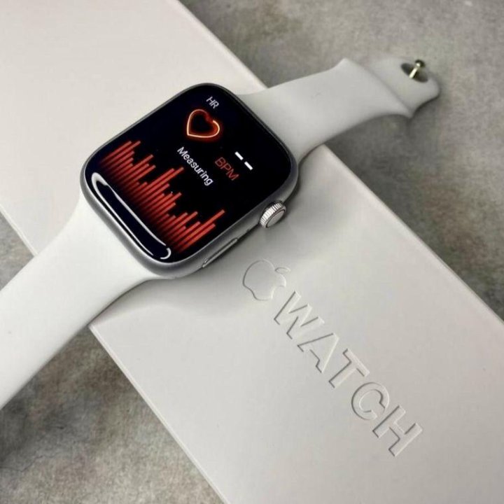 Apple Watch 8 серебристый цвет