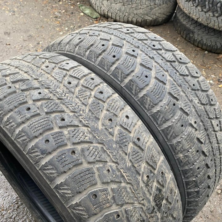 2шт. 205/60 R16 TOYO ЗИМА