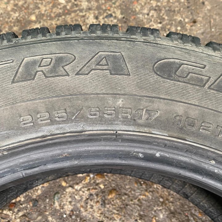 2шт. 225/65 R17 GOODYEAR ЗИМА