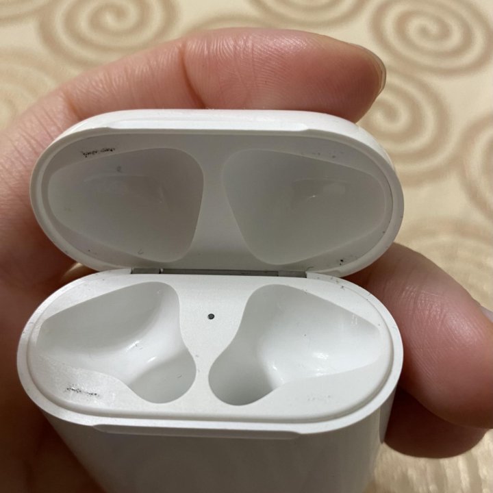 Наушники Apple AirPods 2