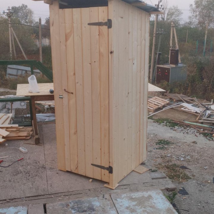 Уличный туалет