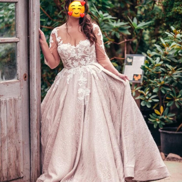 Свадебное платье