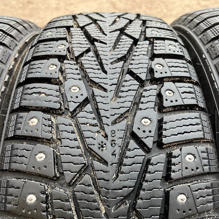 Зима Nоkian Nоrdman 7 195/60 R15 92T