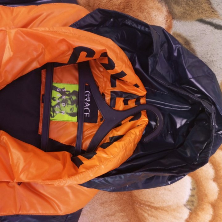 Плащ женский