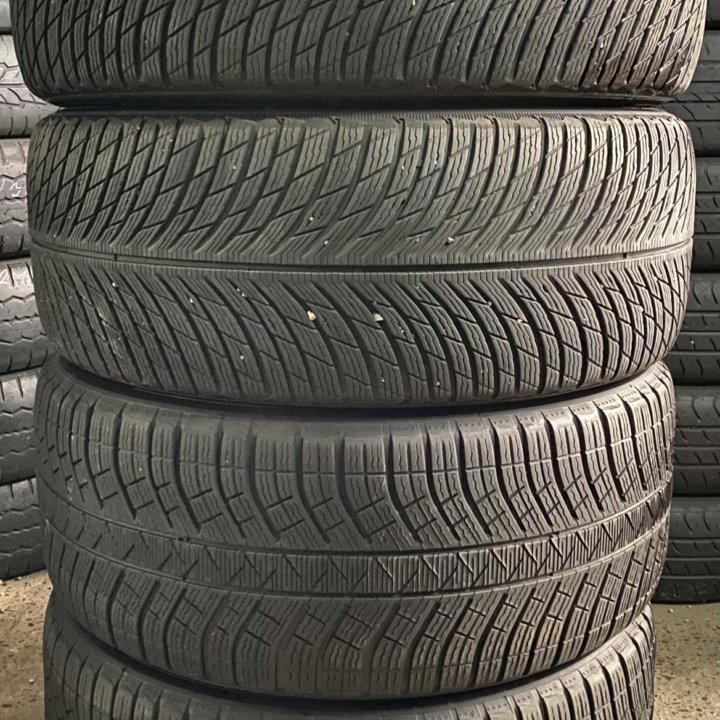 Michelin Pilot Alpine 5 SUV 255/45 R20 x 265/45 20