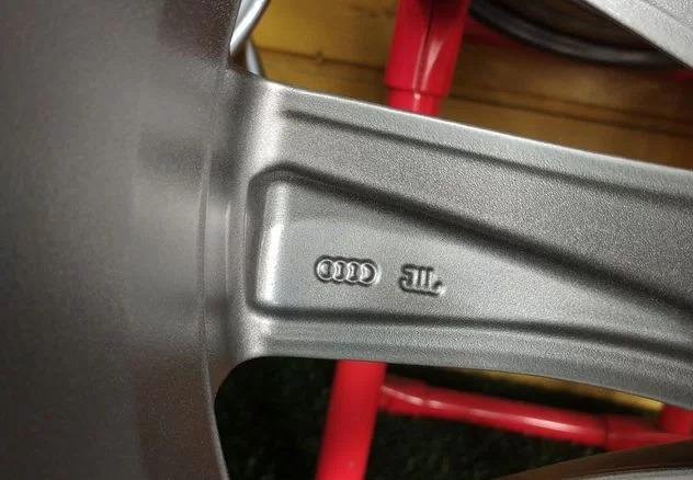 Диски Audi R18 J8.5 5*112 ET45 DIA67.1