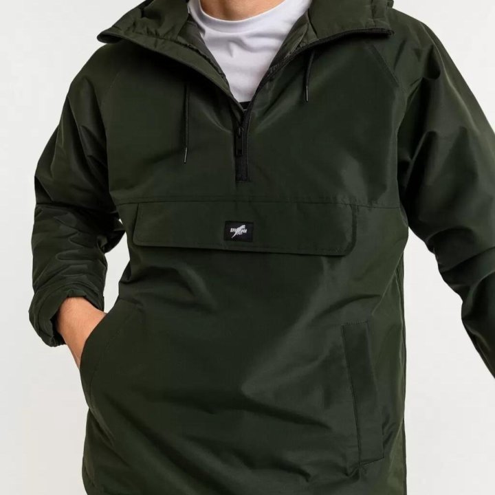 Куртка-анорак с короткой молнией и капюшоном