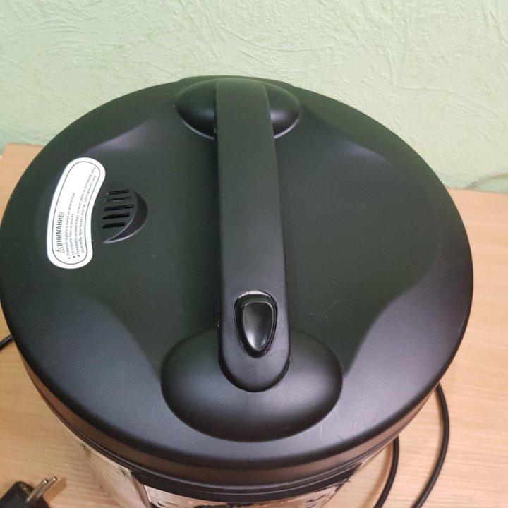 Мультиварка Polaris PMC 0511AD