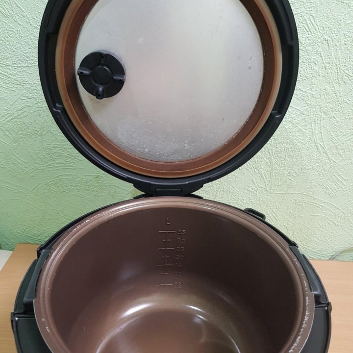 Мультиварка Polaris PMC 0511AD