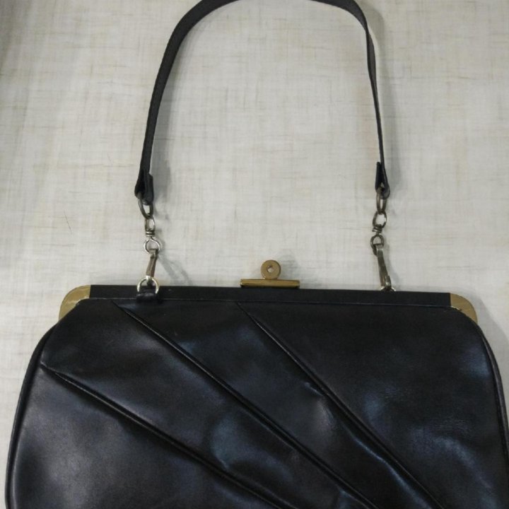 Сумочка ретро кожа