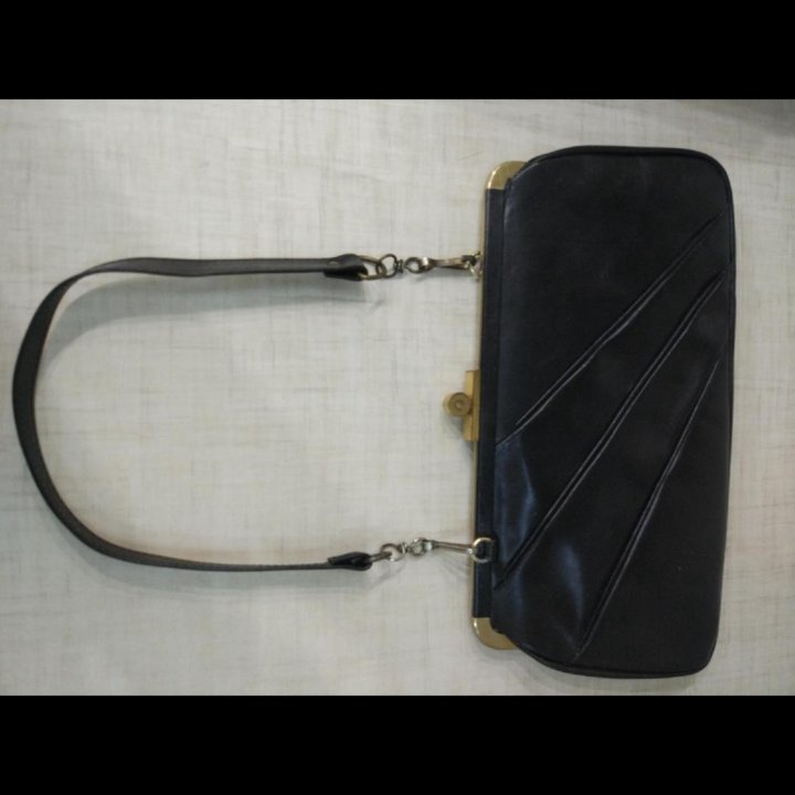 Сумочка ретро кожа