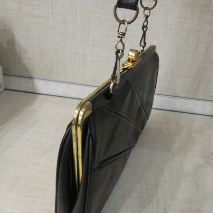 Сумочка ретро кожа