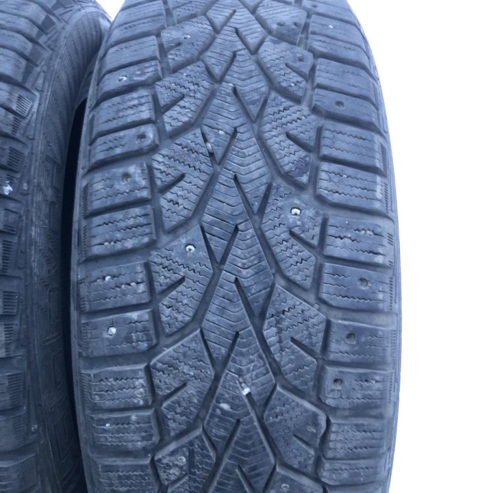 205/55 R16 шины зимние Гисловед 4шт