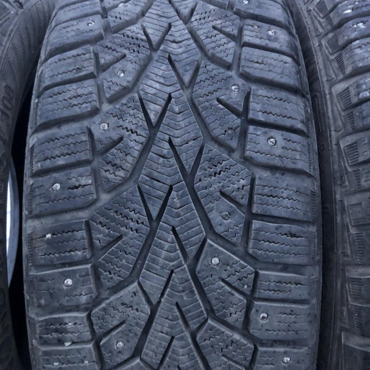 205/55 R16 шины зимние Гисловед 4шт