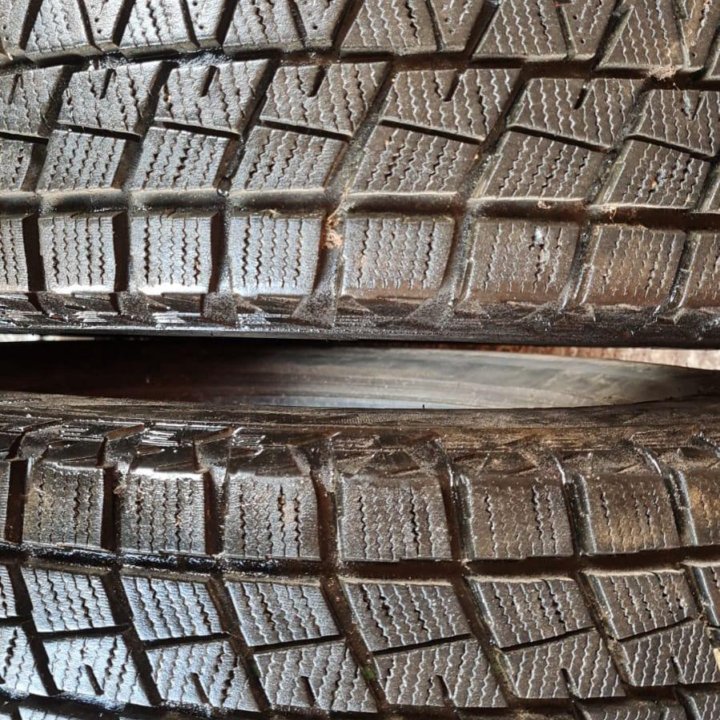 Шины липучка бу Bridgestone 275-70R16 2-1шт подбор