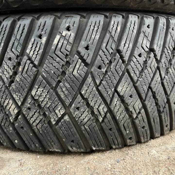 225 50 17 Goodyear UltraGrip Ice Arctic зима компл