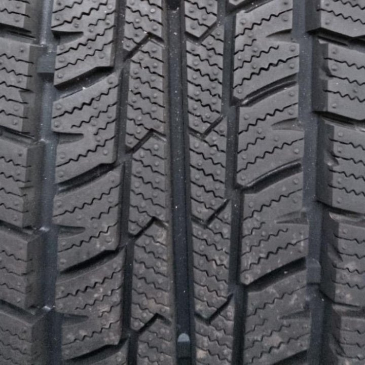 194/R14C 106/104R Farrod FRD75 Зима