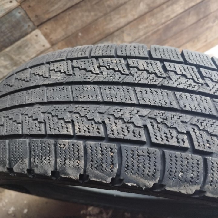 Roadstone (липучка, 1шт.) 185/70 R14