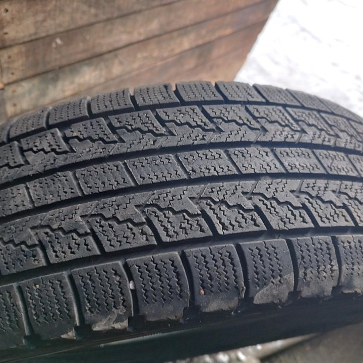 Roadstone (липучка, 1шт.) 185/70 R14