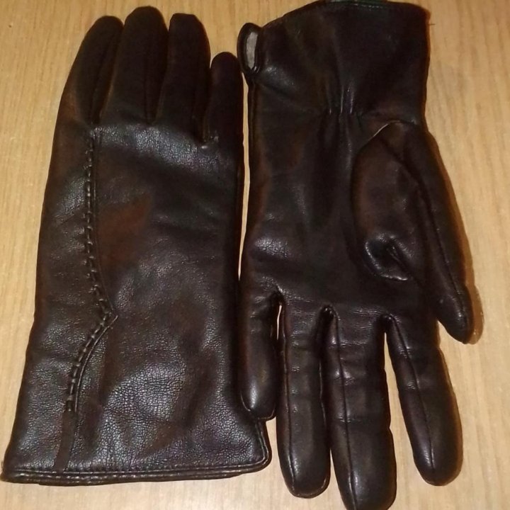 Кожаные перчатки