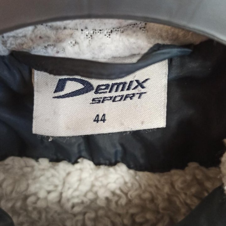 Куртка женская Demix