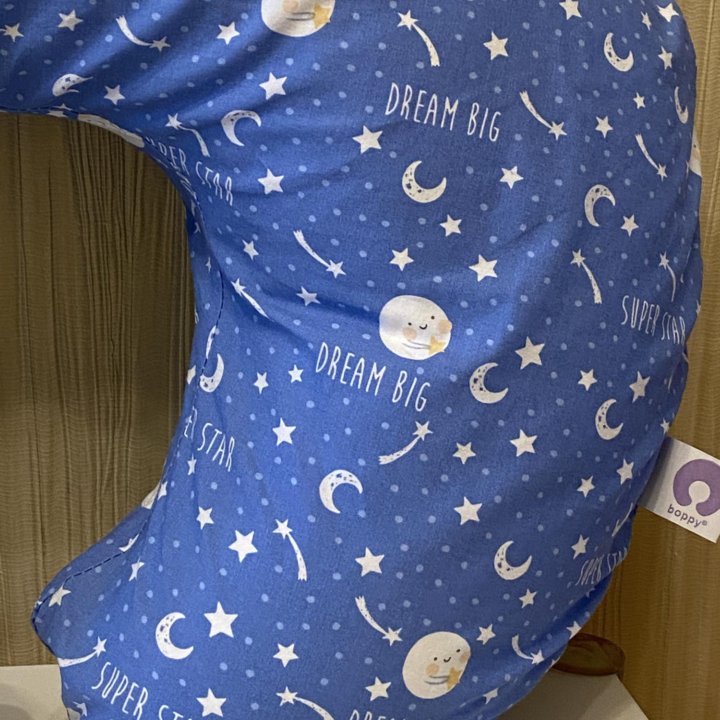 Подушка для кормления Chicco Boppy Moon and Stars