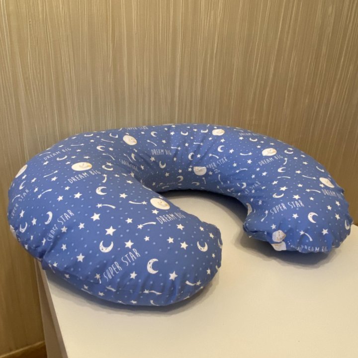 Подушка для кормления Chicco Boppy Moon and Stars