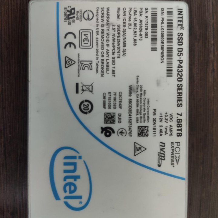 SSD 8TB (7.68TB) Intel D5-P4320 U.2