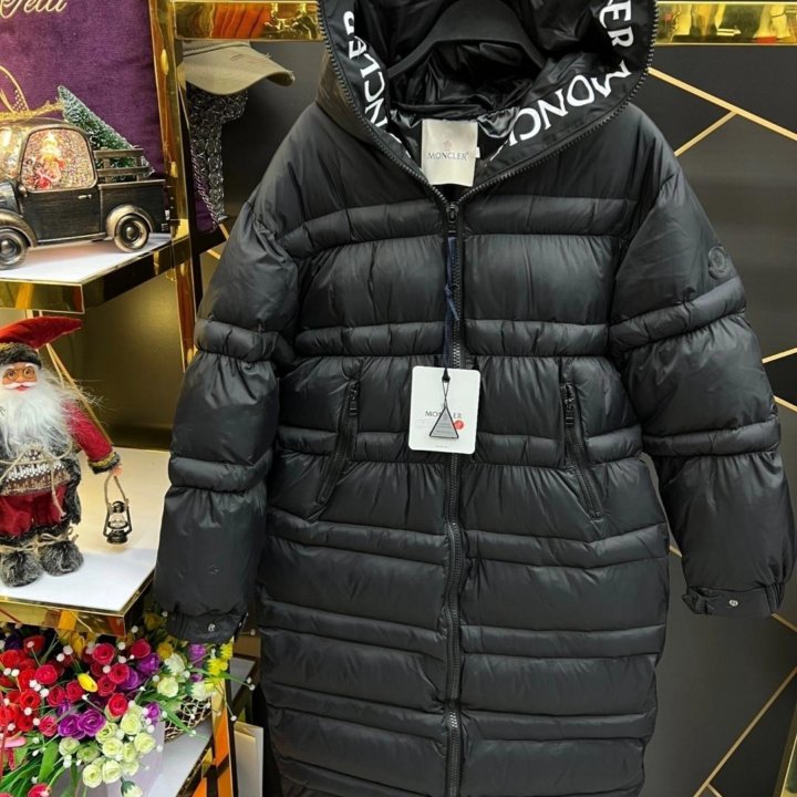 Пуховик moncler